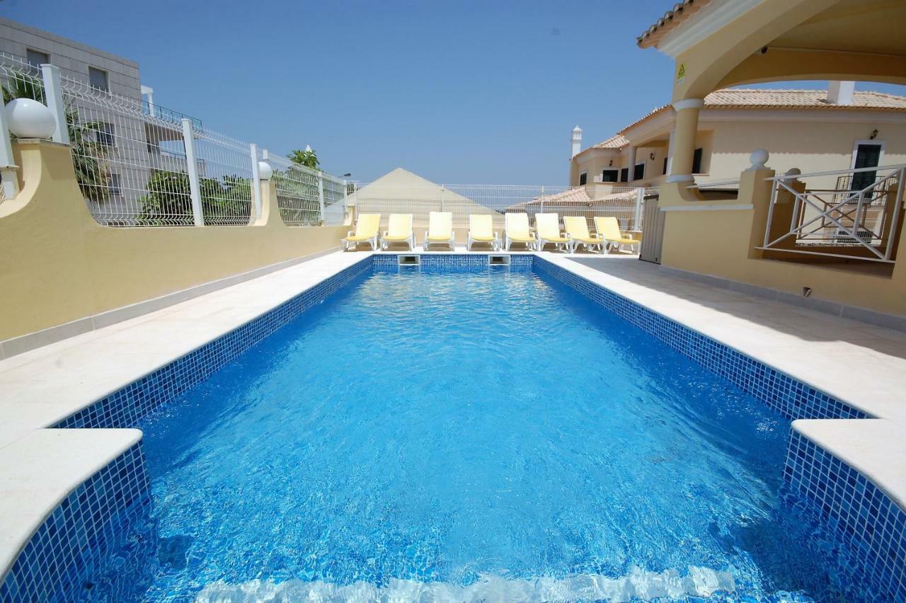 Villa Alice - Free Wifi & Air Co & Swimming Pool - By Bedzy Albufeira Exterior foto